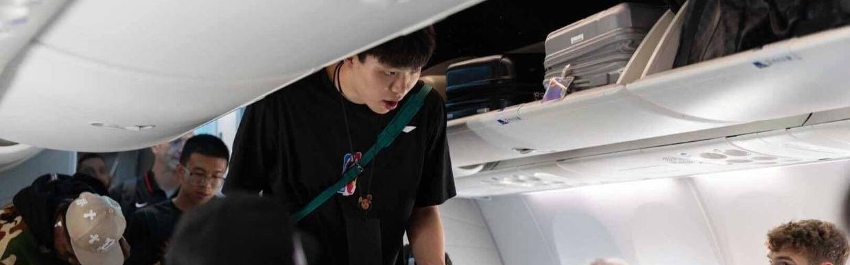 杨瀚森心中最佳阵容：詹姆斯东契奇欧文约老师浓眉